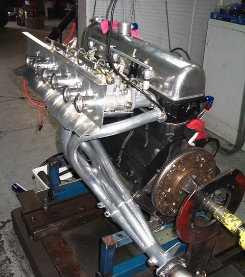 NissanPrince G7 racing engine on dyno